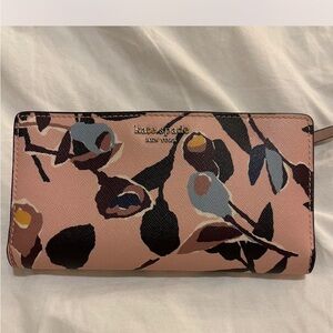 Kate Spade New York Floral Wallet | Blush Pink | Zip Around